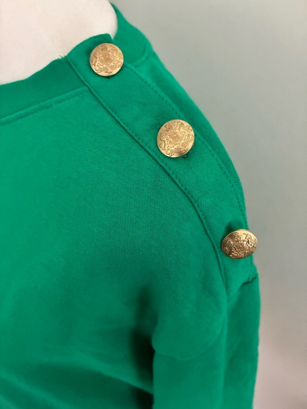 J.Crew Green gold Button-Shoulder Women's sweatshirt. Small preppy - Picture 4 of 7